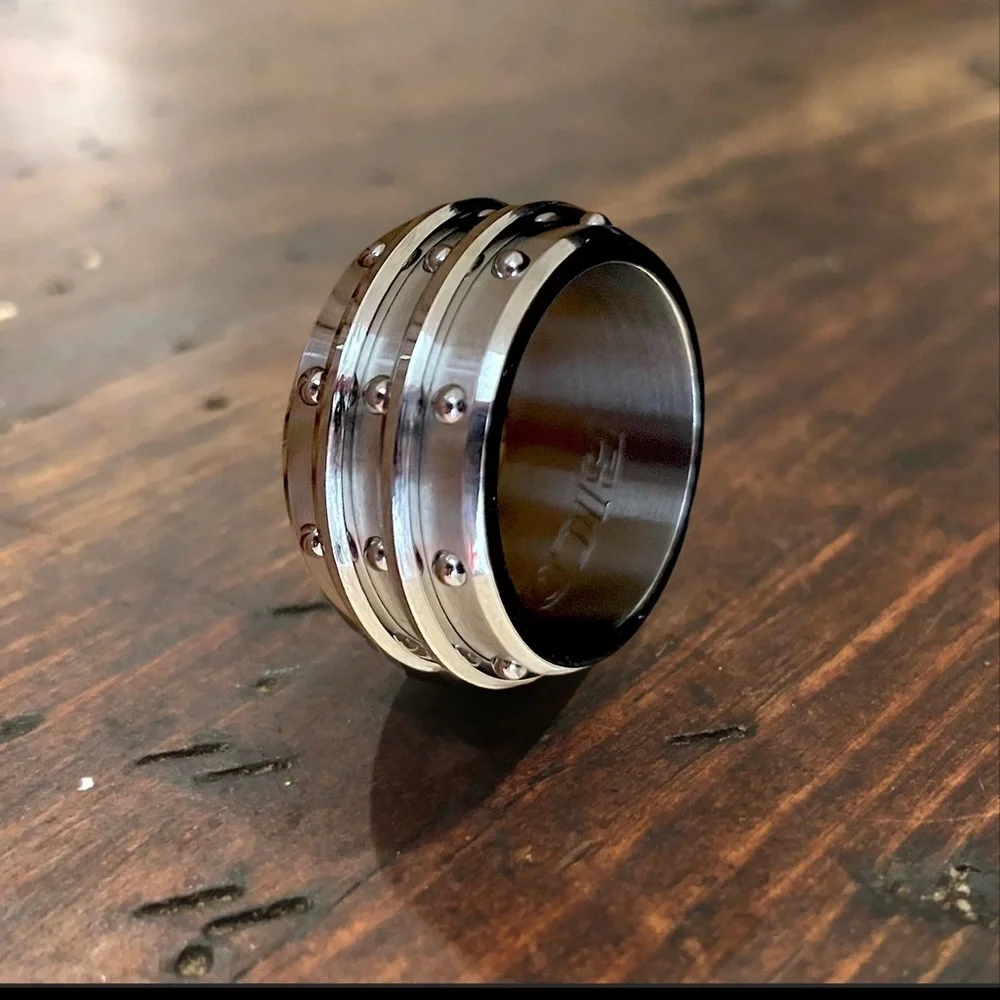 316L Stainless Steel Spinning Ring New With Tags